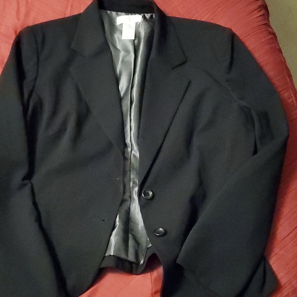 Worthington Ladies Short Black Blazer Size 14P